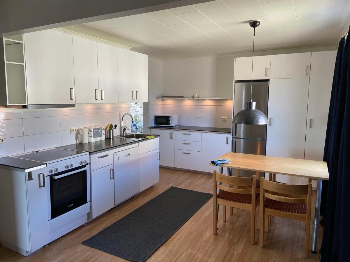 Citybed Bed & Breakfast Pajala Bagian luar foto