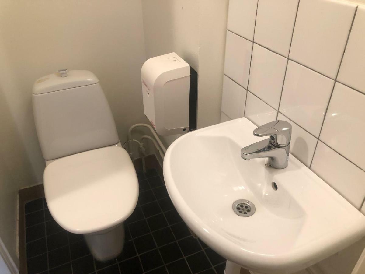 Citybed Bed & Breakfast Pajala Bagian luar foto